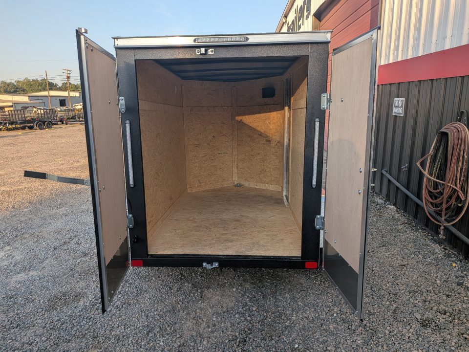 2027 Covered Wagon photo 5