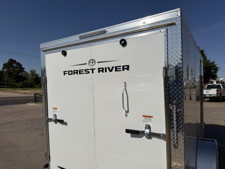 New #098149 2027 FOREST RIVER SA 6 X 12 SINGLE AXLE 3K ENCLOSED W/ REAR RAMP DOOR