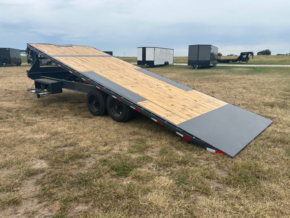 New 2027 Lamar 102x24 Tandem 16K GN Deckover Power Tilt w/ Tuff Wireless