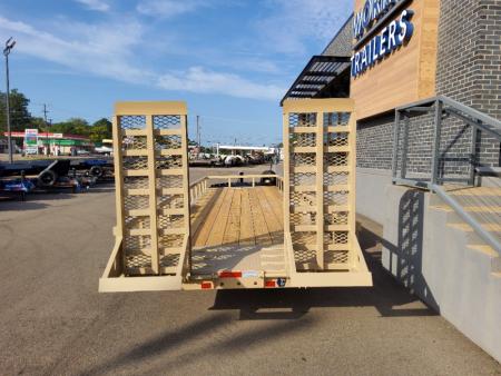 New 2027 Diamond C Trailers LPX210-PACESETTER Equipment Trailer