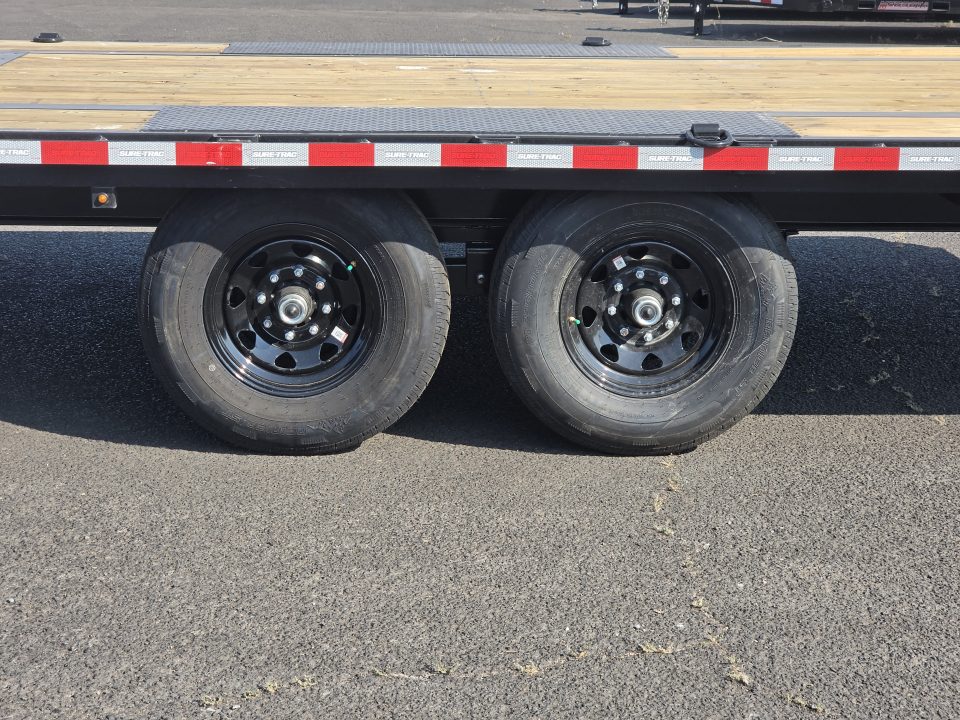 New 2026 Sure-Trac 8.5x22 HD Deckover Flatbed Trailer 15K GVWR