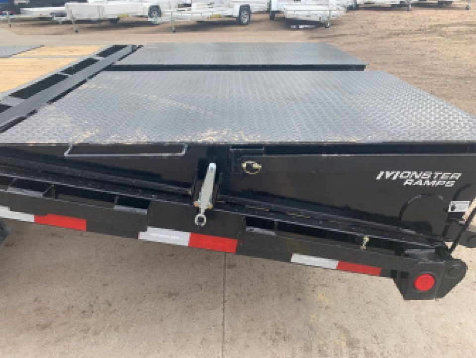 New 2027 PJ Trailers LD322 32' X 102" Flatbed Trailer