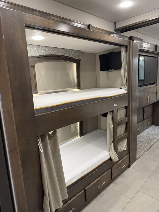 Used 2023 Renegade 45' Tandem Axle Motorcoach
