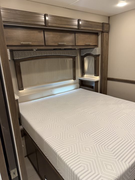 Used 2023 Renegade 45' Tandem Axle Motorcoach
