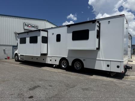 Used 2023 Renegade 45' Tandem Axle Motorcoach