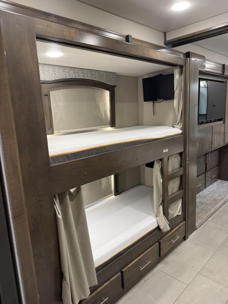 Used 2023 Renegade 45' Tandem Axle Motorcoach