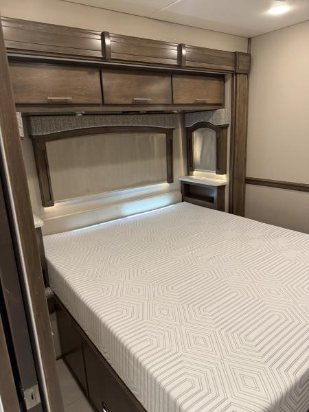 Used 2023 Renegade 45' Tandem Axle Motorcoach