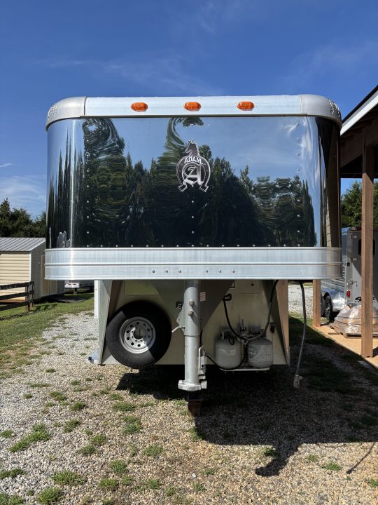 Consignment 2014 Adam 4 Horse Aluminum Excursion 8' LQ Horse Trailer