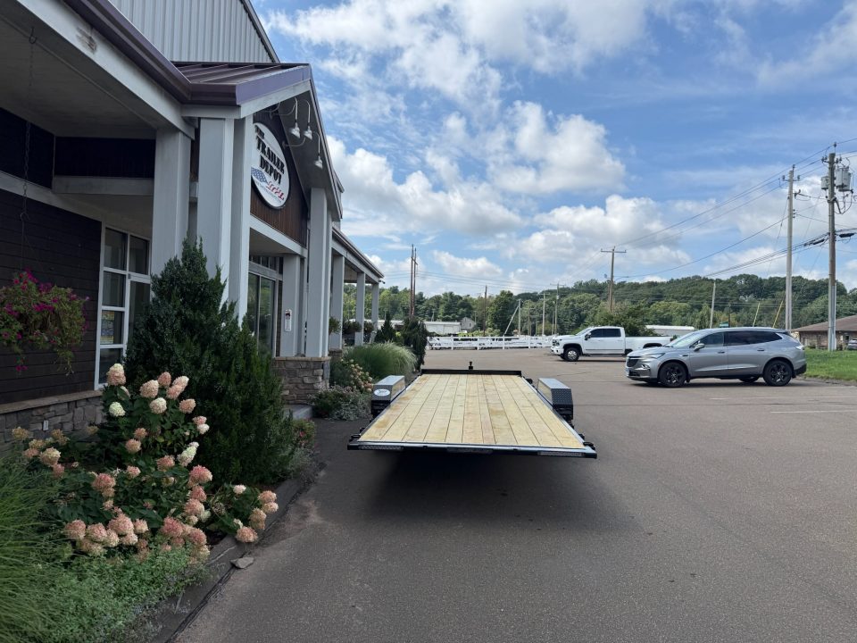 New Cam Superline 7' x 24' Power Tilt Car Hauler 14K