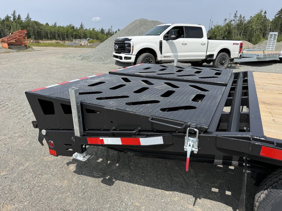 New 2027 Canada Trailers 25 + 5 HD 21,000 LB Equipment Trailer