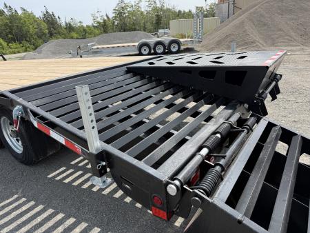 New 2027 Canada Trailers 25 + 5 HD 21,000 LB Equipment Trailer