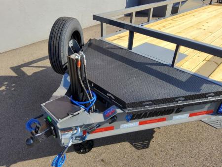 New 2027 Diamond C Trailers LPX208-PACESETTER Equipment Trailer