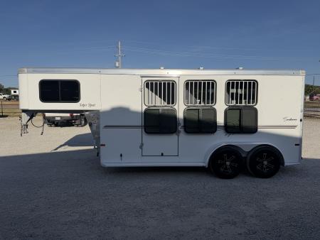 New 2025 Sundowner 3 Horse Gooseneck Horse Trailer