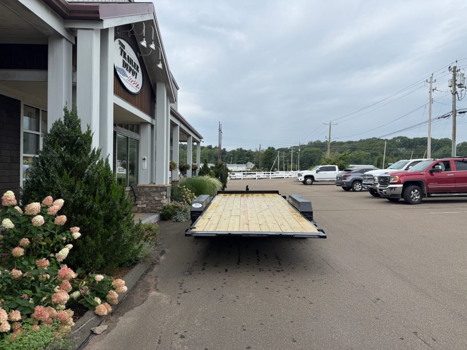 New Cam Superline 7' x 20' Power Tilt Car Hauler 14K