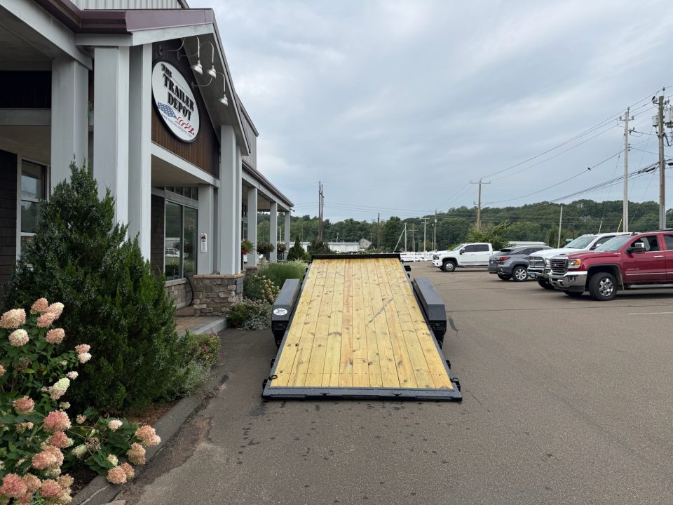 New Cam Superline 7' x 20' Power Tilt Car Hauler 14K