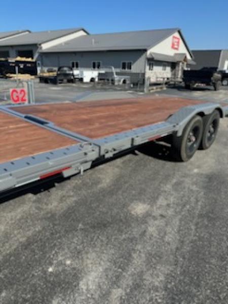 Used 2026 Diamond C Trailers HXD210 24X102