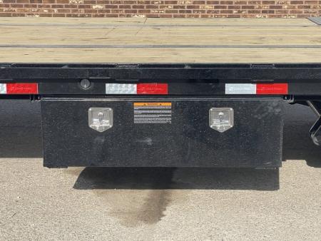 New 2027 Load Trail 102x34 24K W/12Ft Hydro Dove Gooseneck Bodies