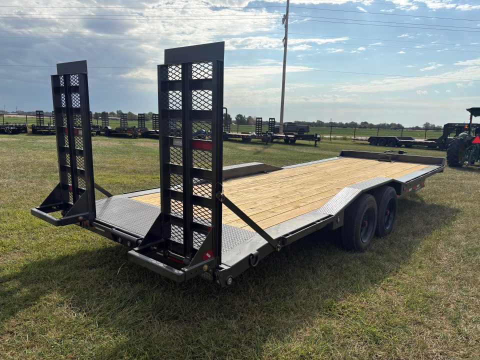 New 2027 MAXX-D 102x24 Tandem 17.5K Equipment Trailer W/ Drive Over Fenders