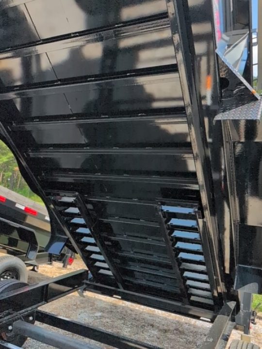 New 2026 Diamond C Trailers LPT210 - Pacesetter Dump Trailer