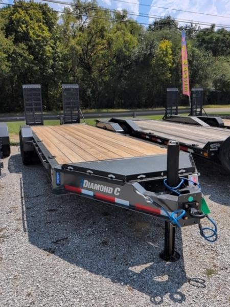 New 2027 Diamond C Trailers LPX210 - Pacesetter Equipment Trailer