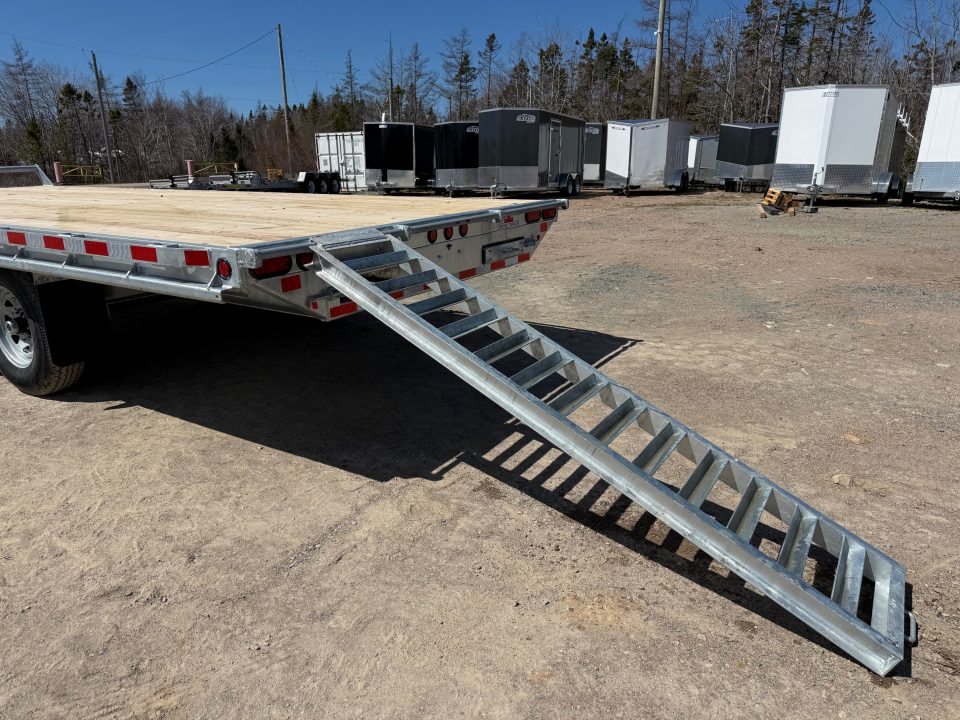 New 2026 Canada Trailers HD 8 1/2 x 20' Equipment 14,000 Lb Deckover Trailer with ramps