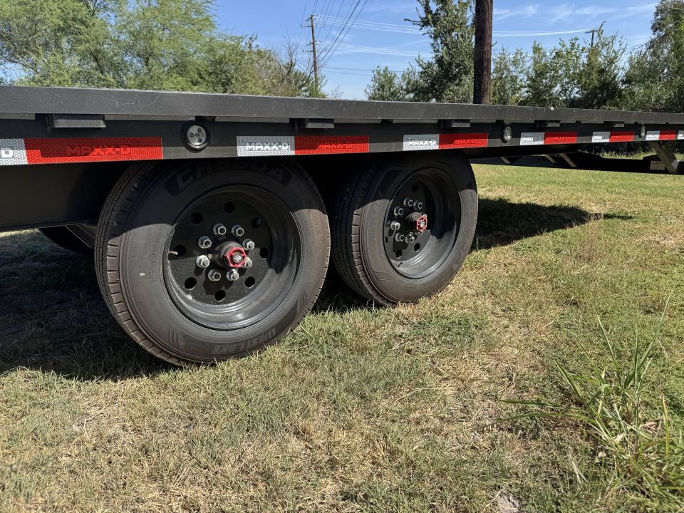 Used 2026 MAXX-D TOX022-2145 Tilt Trailer