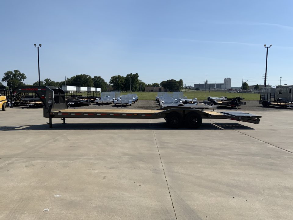 New 2027 MAXX-D 102 X 32 H9X Gooseneck Equipment Trailer