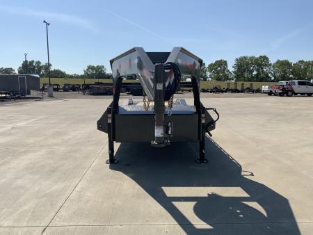 New 2027 MAXX-D 102 X 32 H9X Gooseneck Equipment Trailer