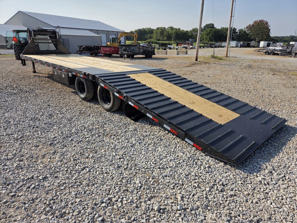 New 2027 Load Trail 102X34 TANDEM LO-PRO GOOSENECK W/10K AXLES 12FT HYDROTAIL & HDSS SUSPENSION