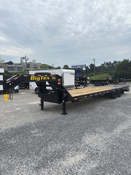New 2027 Big Tex Trailers 28+5 22GN Deckover Trailer