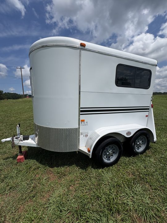 Used 2013 Bee K &K Horse Trailer
