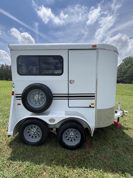 Used 2013 Bee K &K Horse Trailer