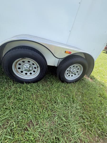 Used 2016 Adam 2 Horse Straight Load Horse Trailer