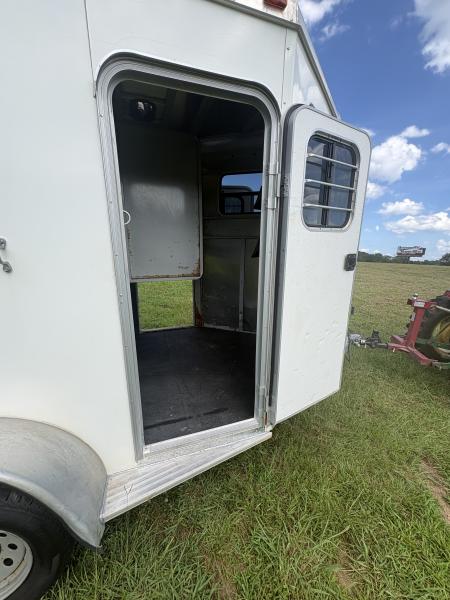 Used 2016 Adam 2 Horse Straight Load Horse Trailer