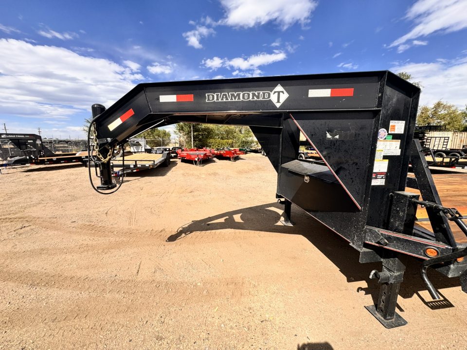 Used 2025 Diamond T 8.5-28 Gooseneck SKID-PRO Equipment/Buggy Hauler W/ MAXX Ramps 20K GVWR