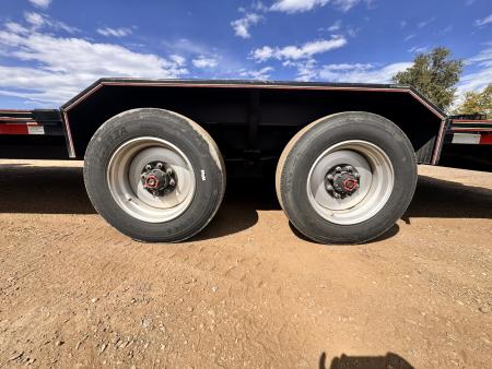 Used 2025 Diamond T 8.5-28 Gooseneck SKID-PRO Equipment/Buggy Hauler W/ MAXX Ramps 20K GVWR