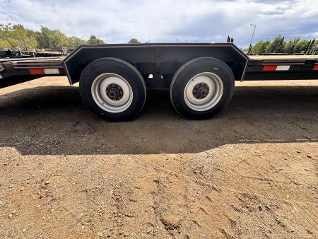 Used 2025 Diamond T 8.5-28 Gooseneck SKID-PRO Equipment/Buggy Hauler W/ MAXX Ramps 20K GVWR