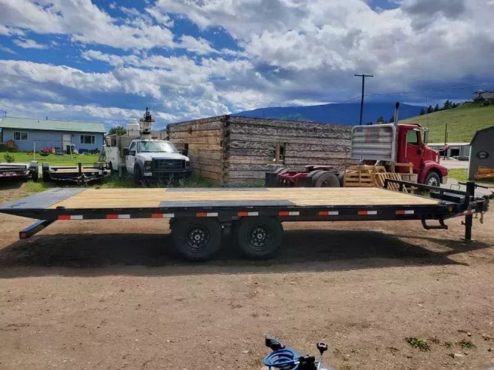 New 2027 Iron Bull 102"x22' Deckover Tilt Trailer