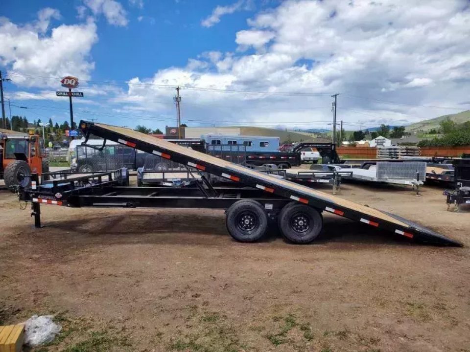 New 2027 Iron Bull 102"x22' Deckover Tilt Trailer