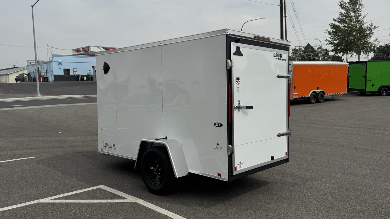 New 2026 Look Trailers 5 x 10 ST DLX Flat Top V-Nose 3K Cargo / Enclosed Trailer