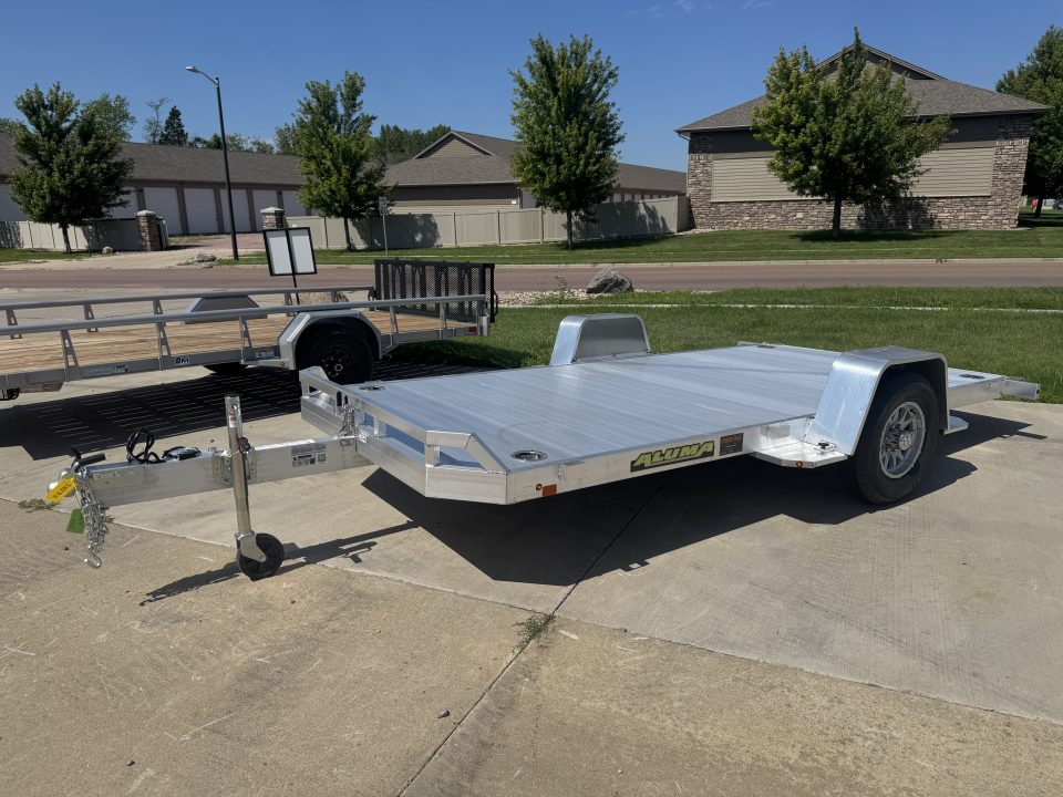 New 2027 Aluma 8214HS Tilt