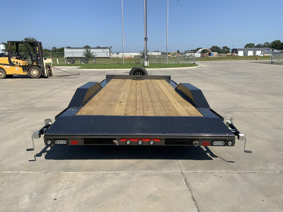 New 2027 MAXX-D 102 X 20 H5X Car Hauler