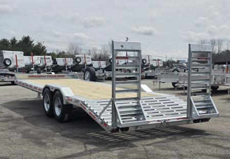 New 102X20+4 GALVANIZED DRIVE OVER EQUIPMENT TRAILER HYDRAULIC JACK 8 K AXLES 2026 TRIUMPH