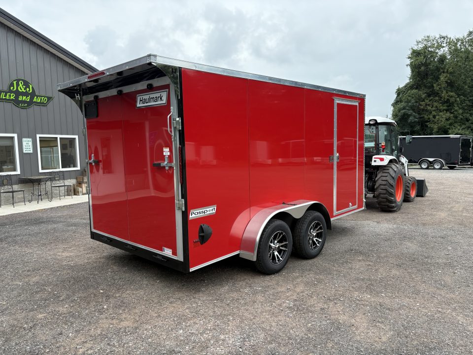 2027 Haulmark photo 3