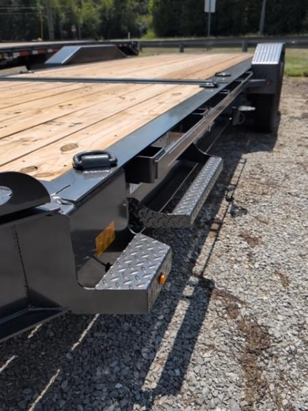 New 2026 Diamond C Trailers HDT208S - Pacesetter Tilt Trailer