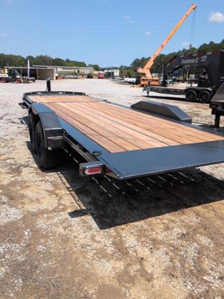 New 2026 Diamond C Trailers HDT208S - Pacesetter Tilt Trailer