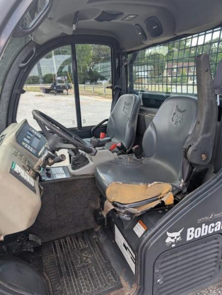 Used 2016 Bobcat TOOLCAT 5600 Hi-Flow Tractor