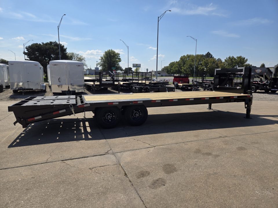New 2027 H&H Trailers 102x20+5 Low Profile Dovetail Super Deluxe Ramps Gooseneck 15K Equipment Trailer