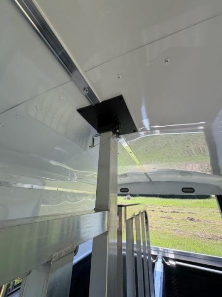New 2027 Homesteader Trailer 214FB Horse Trailer