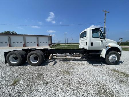 Used 2016 International 4400 Truck